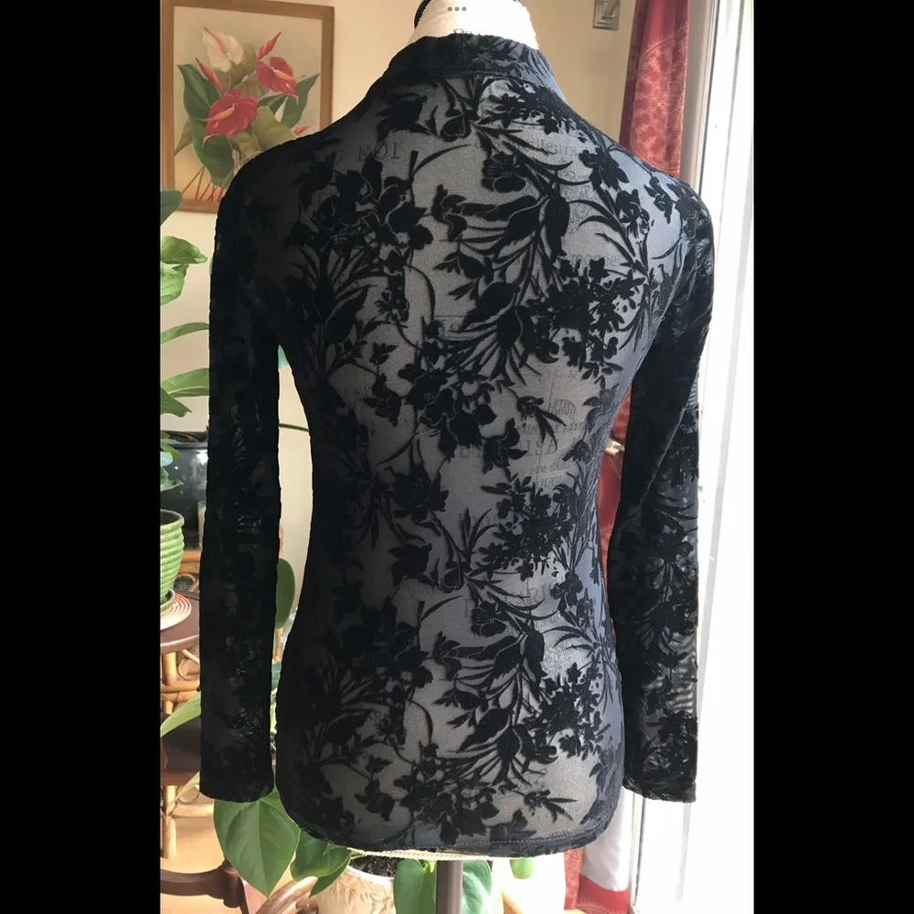 Cheongsam Goth Stretchy Flocked Top w/ Faux Leather Closures NWOTs Tag L, but M - Picture 7 of 7
